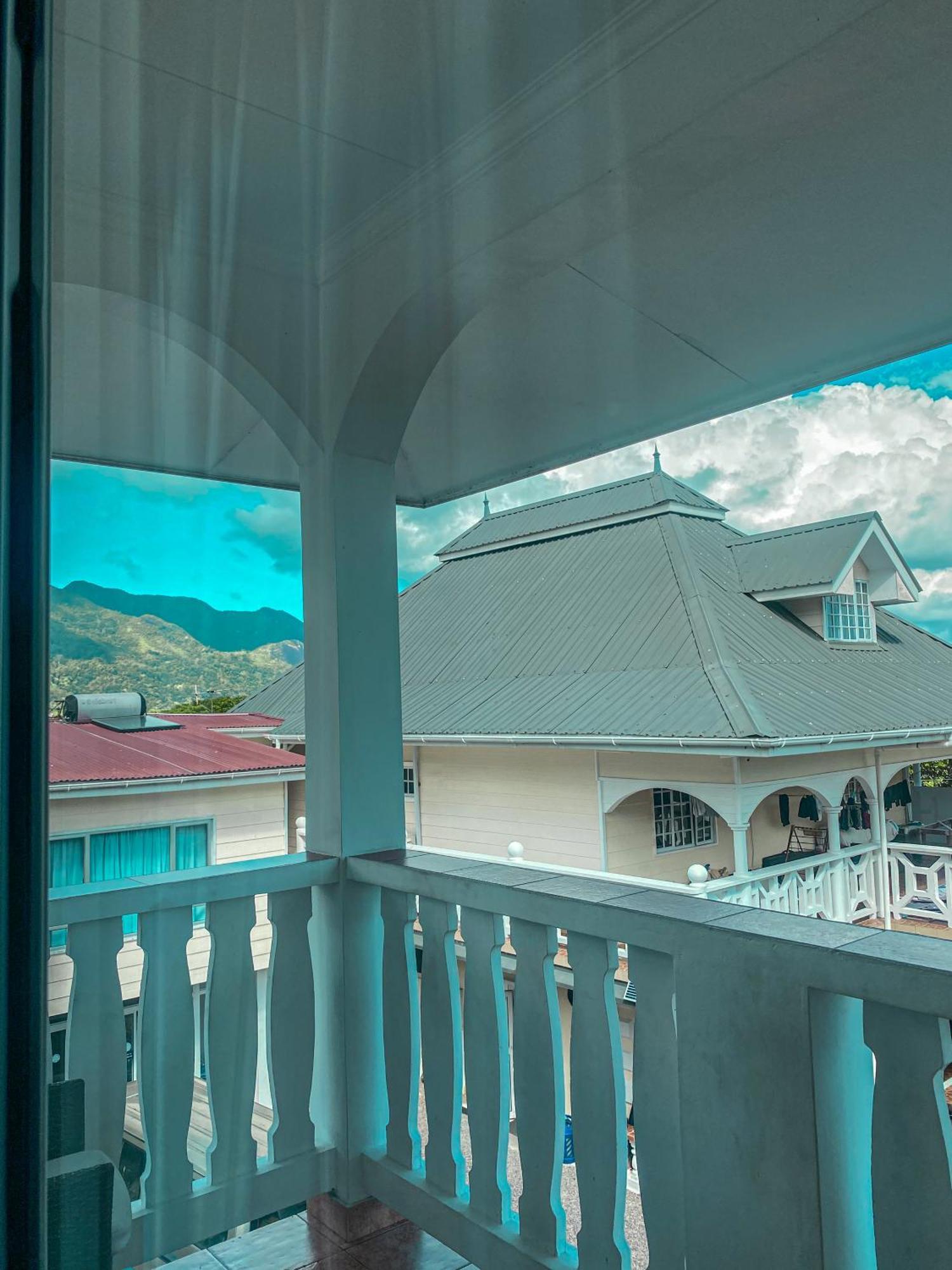 Divers Lodge Guest House Beau Vallon  Eksteriør bilde